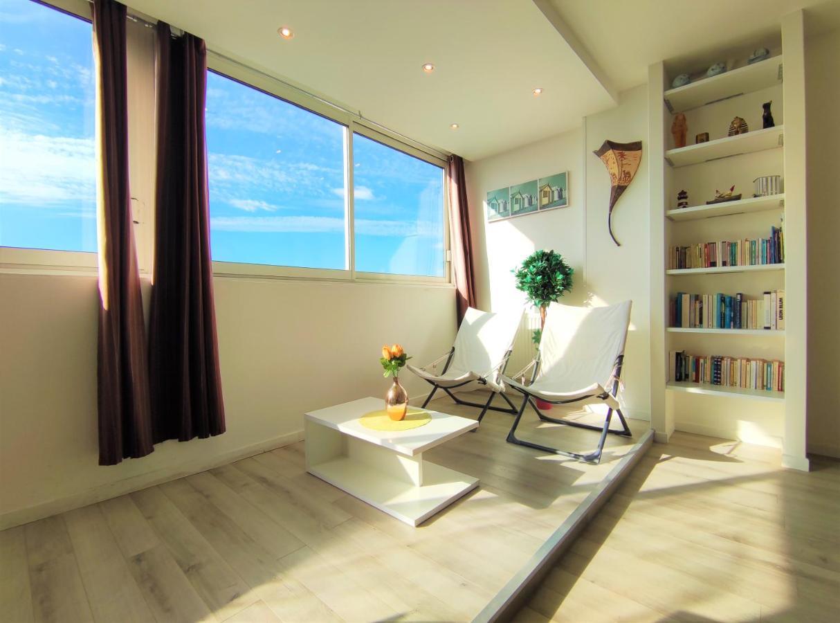 5 appartements indépendants situés à mi-chemin entre le Vieux Port et le Pont de l île de Ré La Rochelle  Extérieur photo