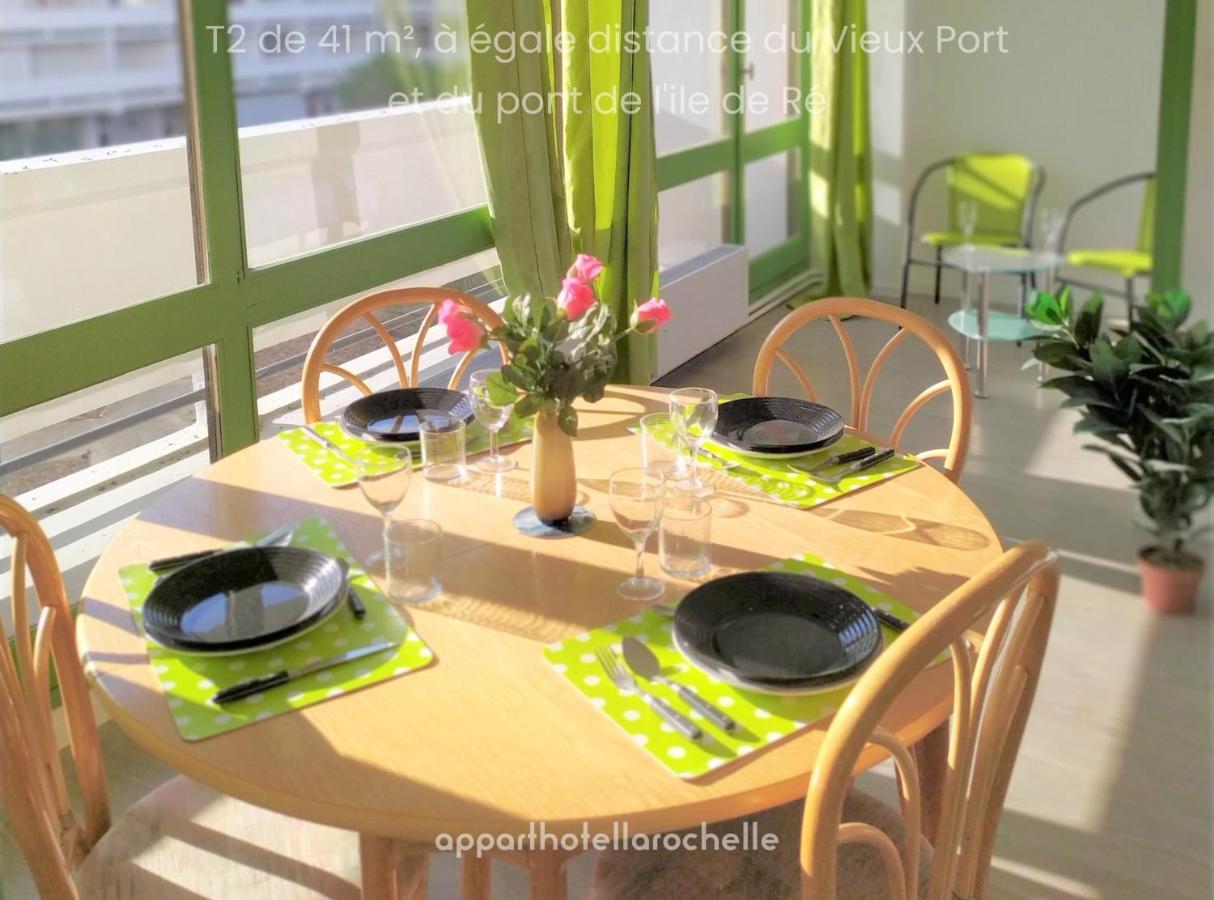 5 appartements indépendants situés à mi-chemin entre le Vieux Port et le Pont de l île de Ré La Rochelle  Extérieur photo